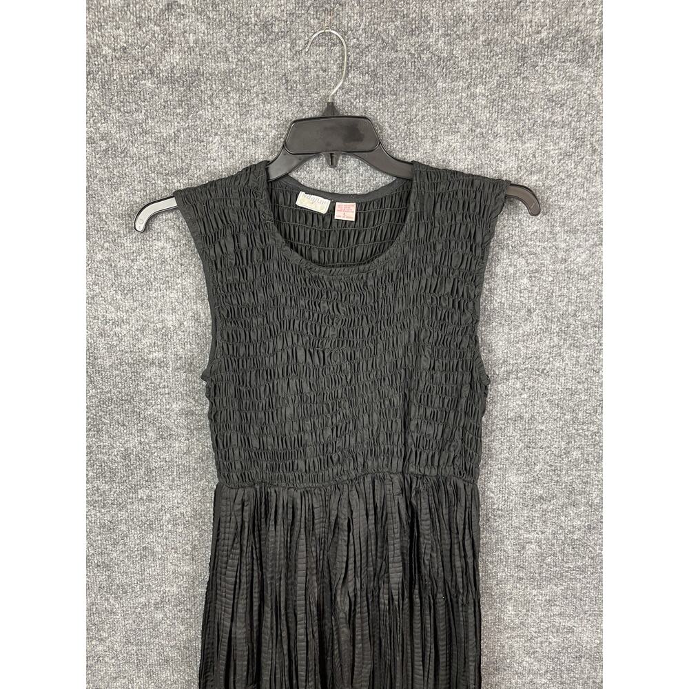 Ventage NAQUI Crushed and Smocked Black Knee Length Dress Jewel Neck L - Picture 2 of 12